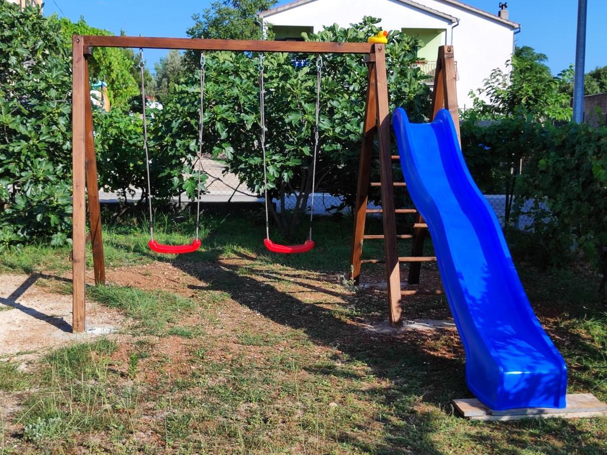 Apartmani Malo More Seline Kültér fotó